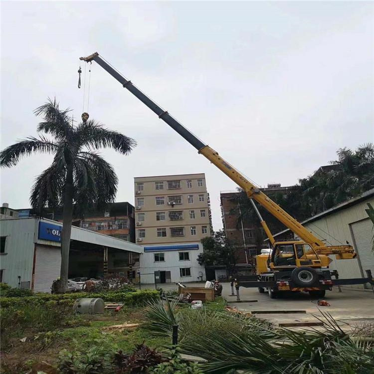 毕节12吨吊车出租一天的收费标准是什么