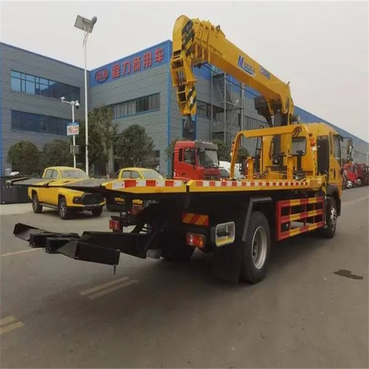 毕节附近小随车吊出租电话，轻松解决搬运烦恼